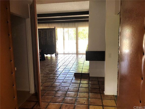 5th image of 3353 Andreas Hills Dr