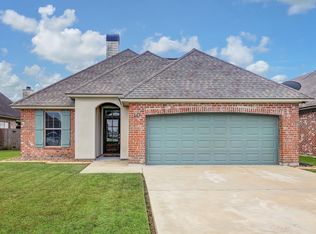 603 Braxton Dr, Youngsville, LA 70592
