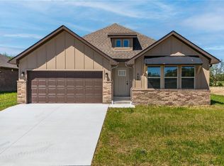 980 Woodbridge Dr, Farmington, AR 72730