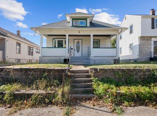 2121 3rd St, Moline, IL 61265