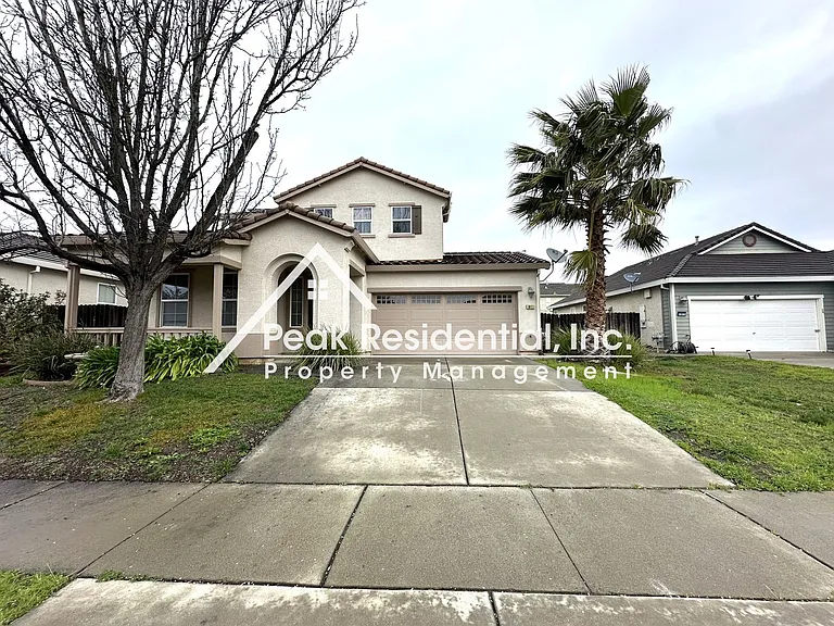 1811 Waterfall Dr — Photo 1
