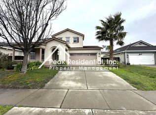 1811 Waterfall Dr, Linda, CA 95901