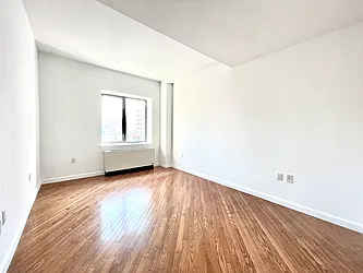 Rented by Addison Property Group