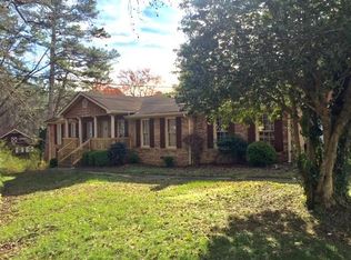 869 King Rd, Stone Mountain, GA 30088