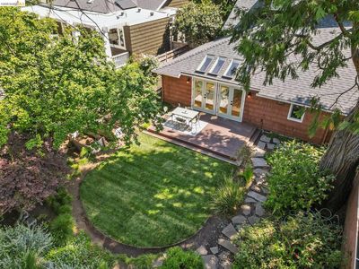 5633 Oak Grove Ave, Oakland, CA, 94618