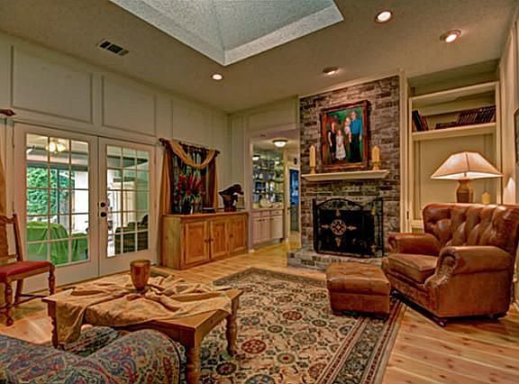 4th image of 1706 Sutters Mill Dr