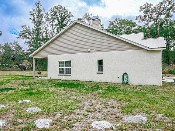 5th image of 12651 NW 76th Ct