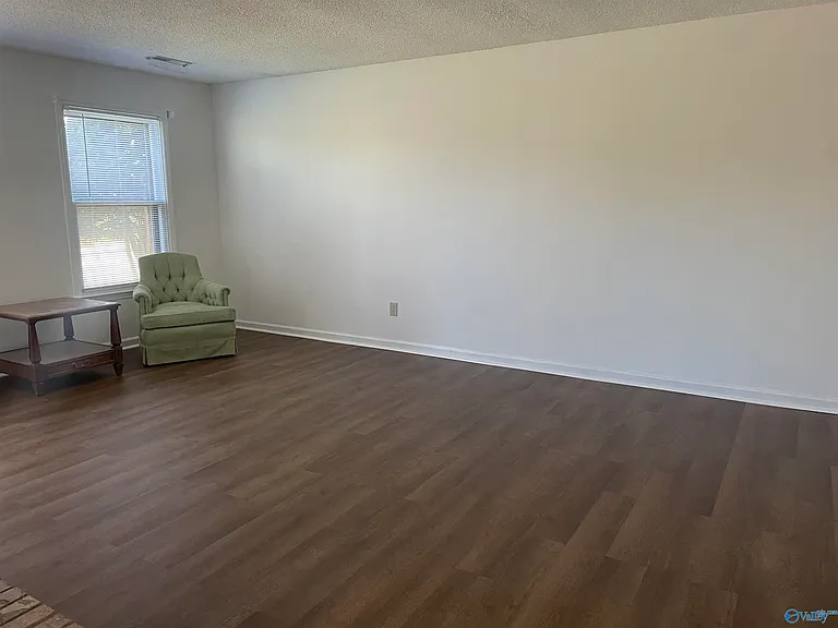 6613 Steeplechase Dr NW — Photo 5