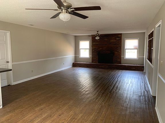 3rd image of 112 Rogers Ct #F5844f78a