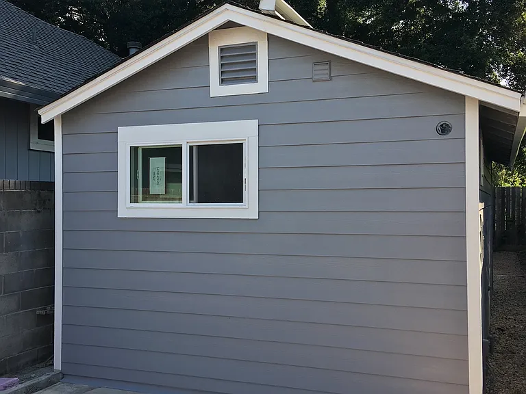 204 Gilbert Dr — Photo 7