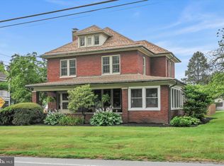 132 E Harrisburg Ave, Elizabethtown, PA 17022