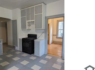 2910 W Galena St, Milwaukee, WI 53208