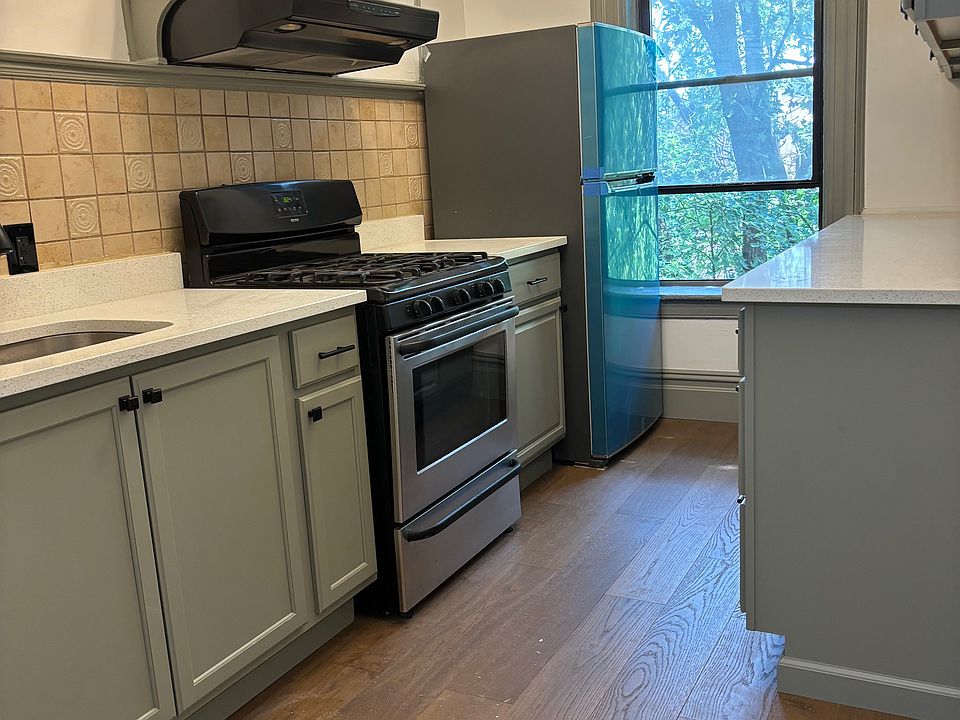 1st image of 1766 Bergen St #2