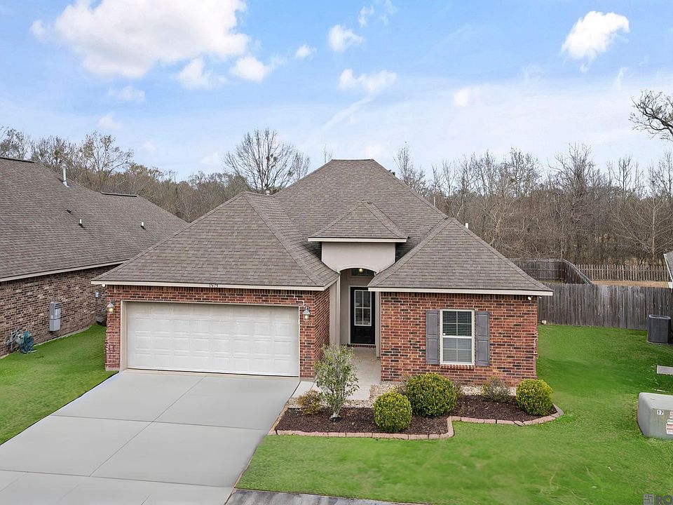 1st image of 17475 Waterloo Dr