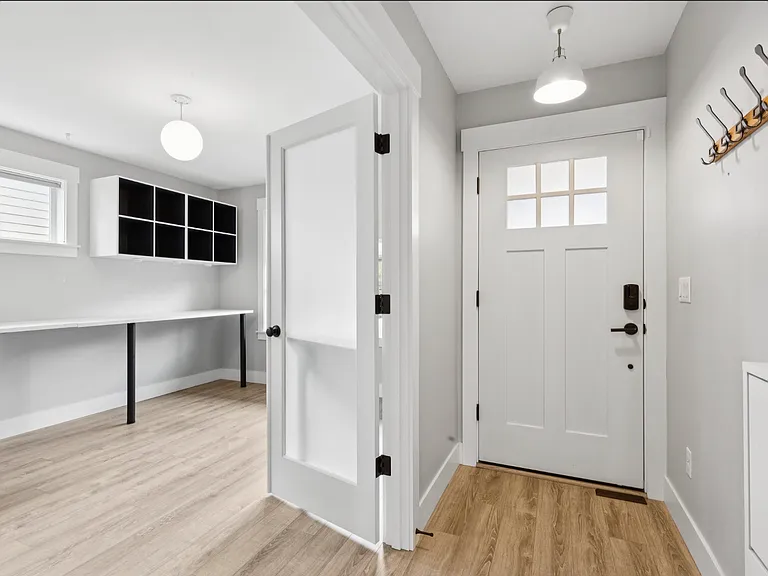 14825 NW Highcroft Ct — Photo 3
