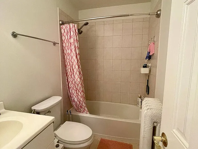 7015 N Wolcott Ave #2 — Photo 11