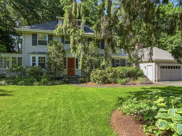 42 Crescent Rd, Concord, MA 01742