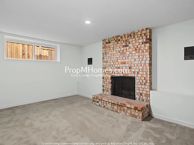 8271 SW 184th Ave — Photo 33