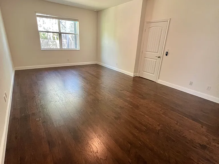 79 NE Abaca Way — Photo 10