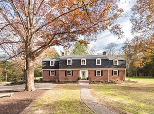 12000 Young Manor Dr, Midlothian, VA 23113