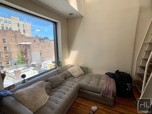 Rented by Highline Residential | media 72