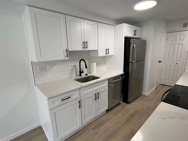 246 Fir Tree Ct — Photo 3