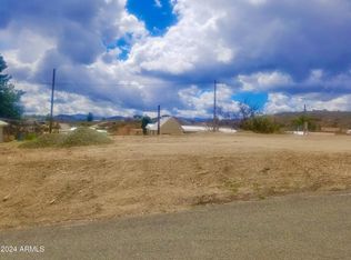 13335 E Summit Ave #26, Mayer, AZ 86333