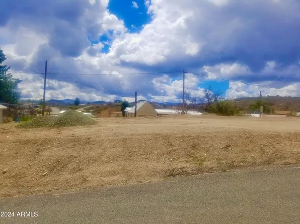 13335 E SUMMIT Avenue #26, Mayer, AZ 86333