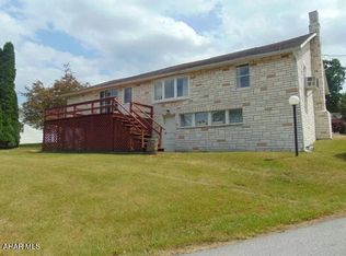 20341 Cedar St, Broad Top, PA 16621