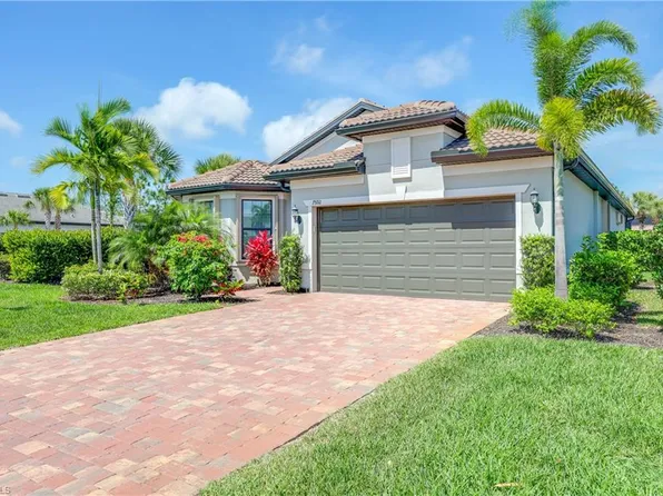 7592 Winding Cypress DR, NAPLES, FL 34114