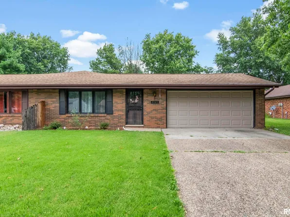 2425 Austin Dr, Springfield, IL 62704