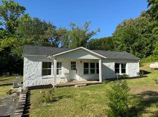 2878 Penns Chapel Rd, Bowling Green, KY 42101