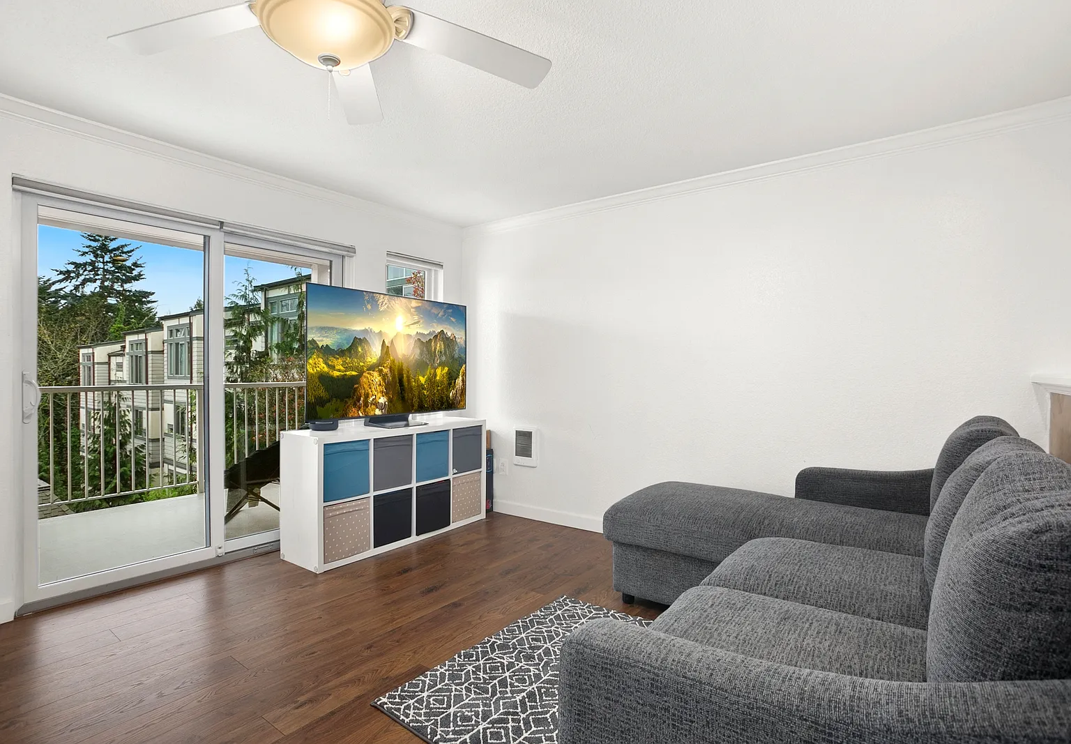 2 bed, 1284 sqft, $2,900 — Photo 1