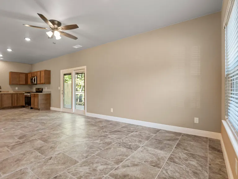 357 N Nature Ln — Photo 6