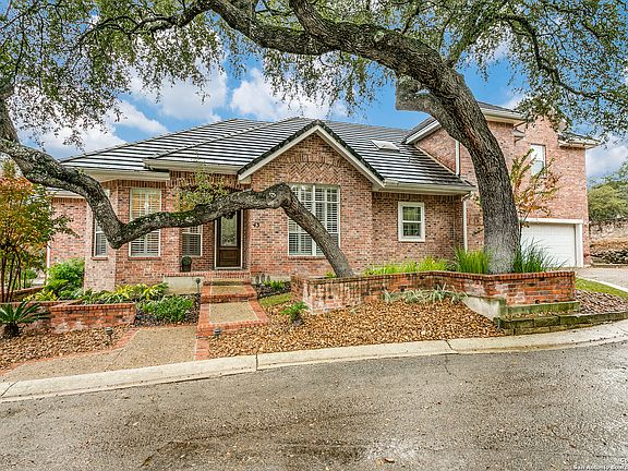 2nd image of 43 VILLA VERDE