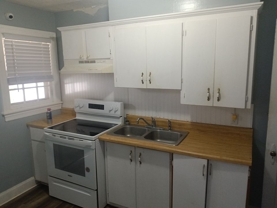 1st image of 109 Poplar Dr