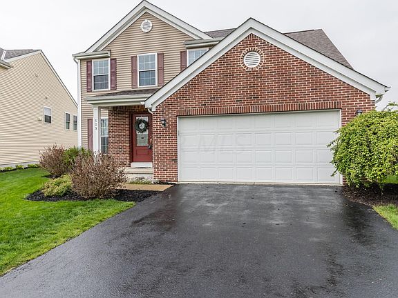 2nd image of 529 Evergreen Cir