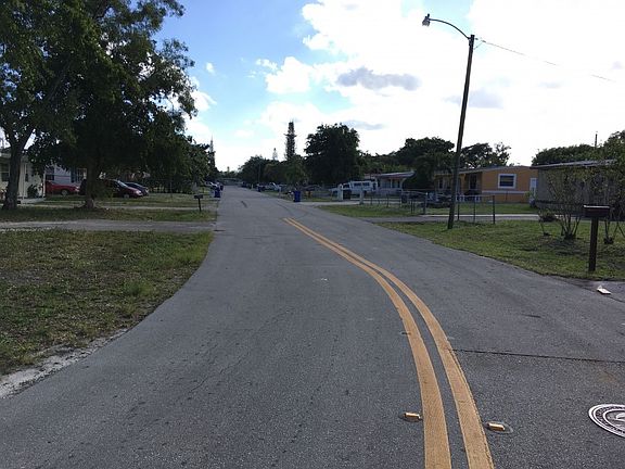 5th image of 1719 NW 13th St