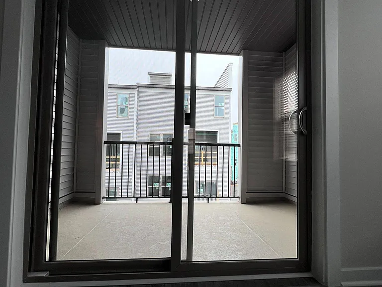 2433 Silver Line Aly — Photo 15