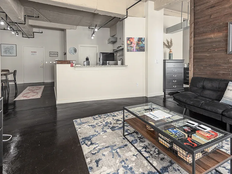 245 Madison Ave #40X — Photo 6