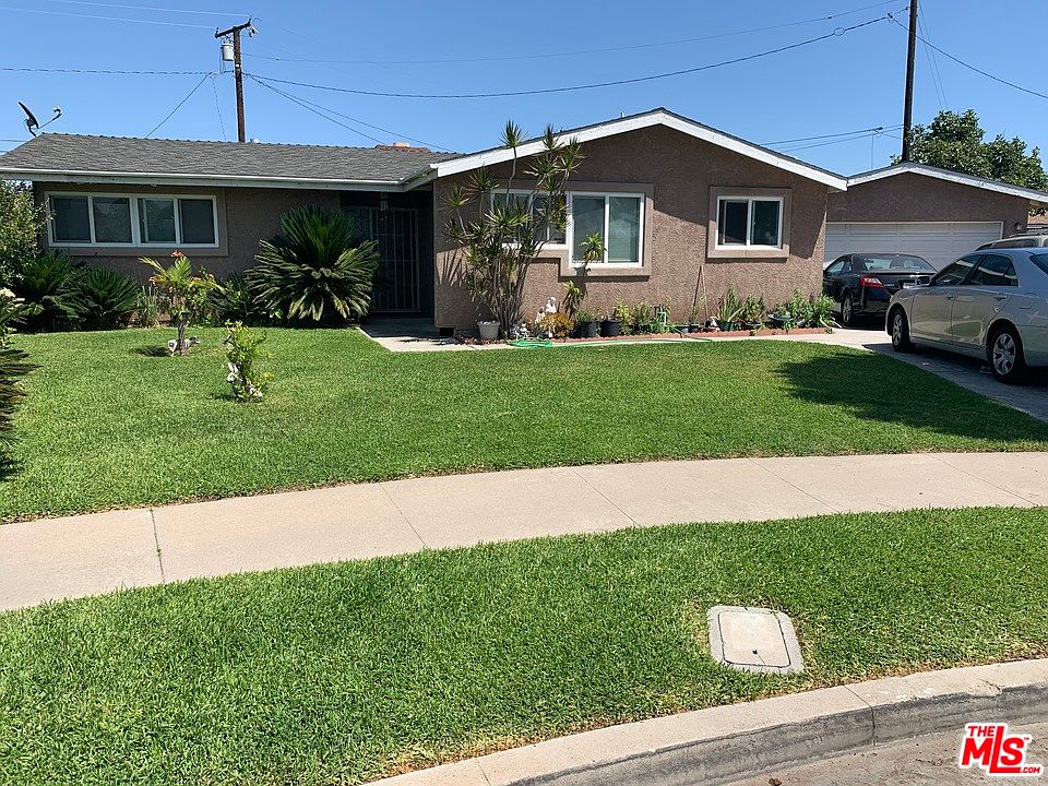 1st image of 6645 San Diego Dr