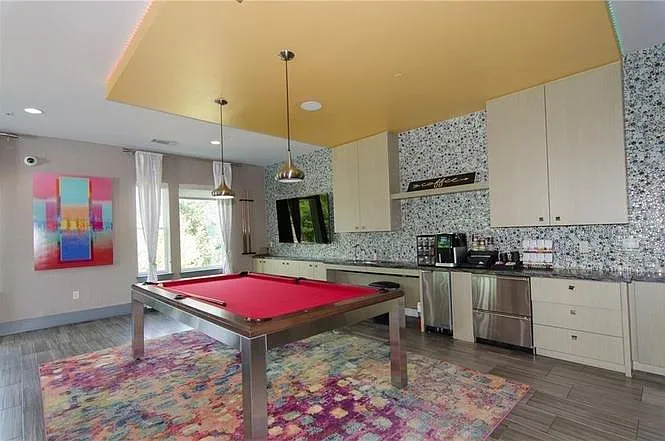1900 Barton Springs Rd #2037 — Photo 6