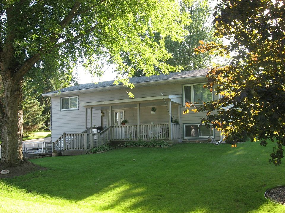 311 Main Street S, Wykoff