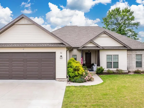 32 Thoroughbred Dr, Vilonia, AR 72173