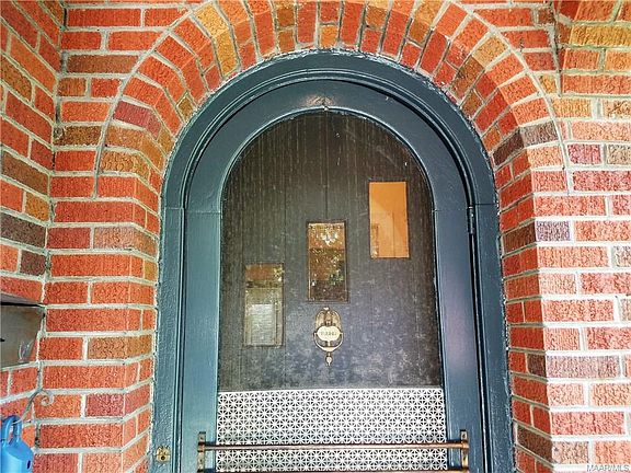 4th image of 1366 Woodward Ave
