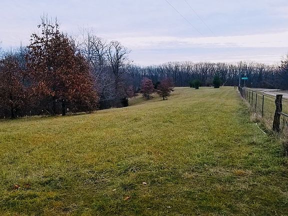 4th image of 23710 Oak Trl