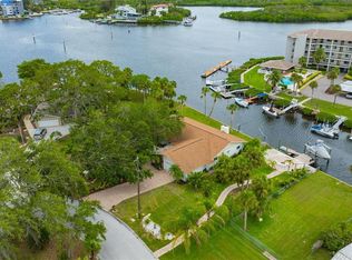 8143 Channel Dr, Port Richey, FL 34668