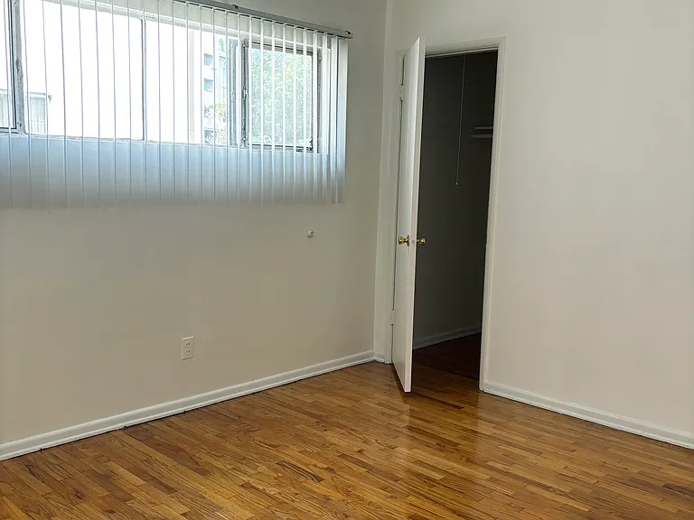 10433 Irene St #4 — Photo 9