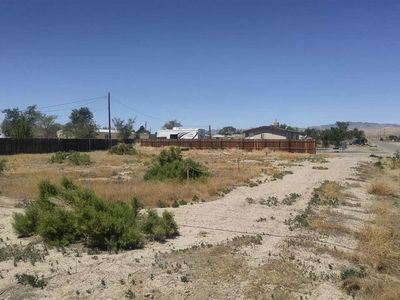 2765 Rawhide St, Silver Springs, NV, 89429
