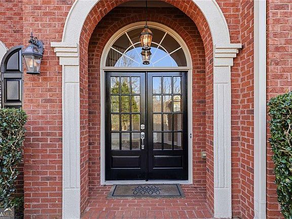 2nd image of 4614 Glory Maple Trce